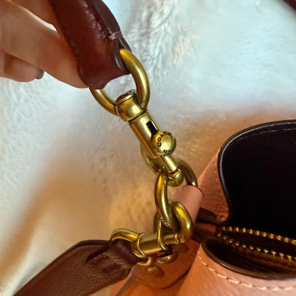 Coach Willow Color Block Bucket Bag - Picture 4 of 14